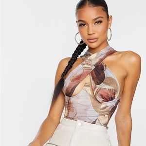 PRETTYLITTLETHING CROSS OVER TOP